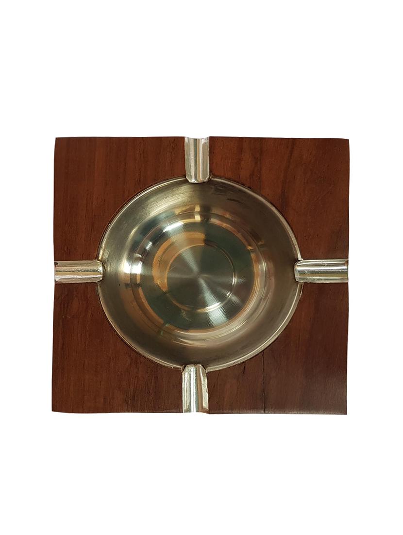 desi karigar wooden premium quality antique ashtray with brass inlay - 15859845 - Zoom Image - 3