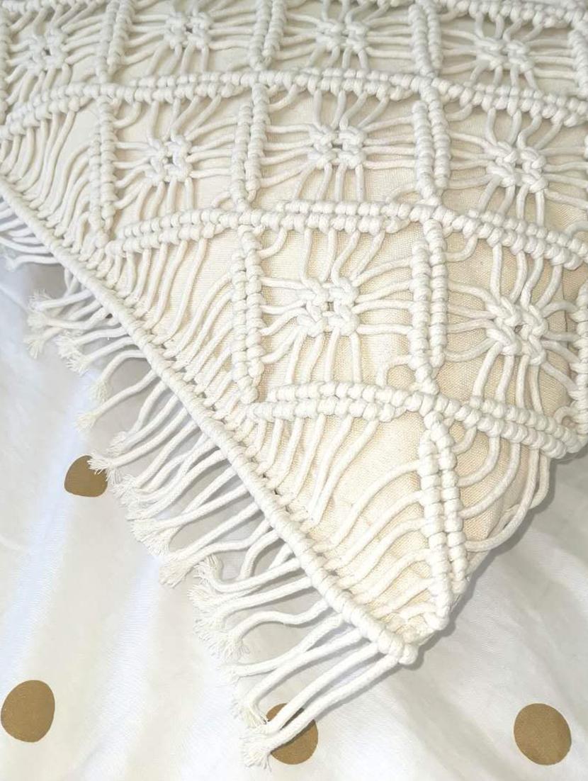 cotton macrame cushion cover (set of 2) - 17246451 - Zoom Image - 2