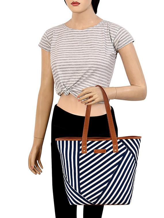 blue canvas printed tote - 17765703 - Standard Image - 4