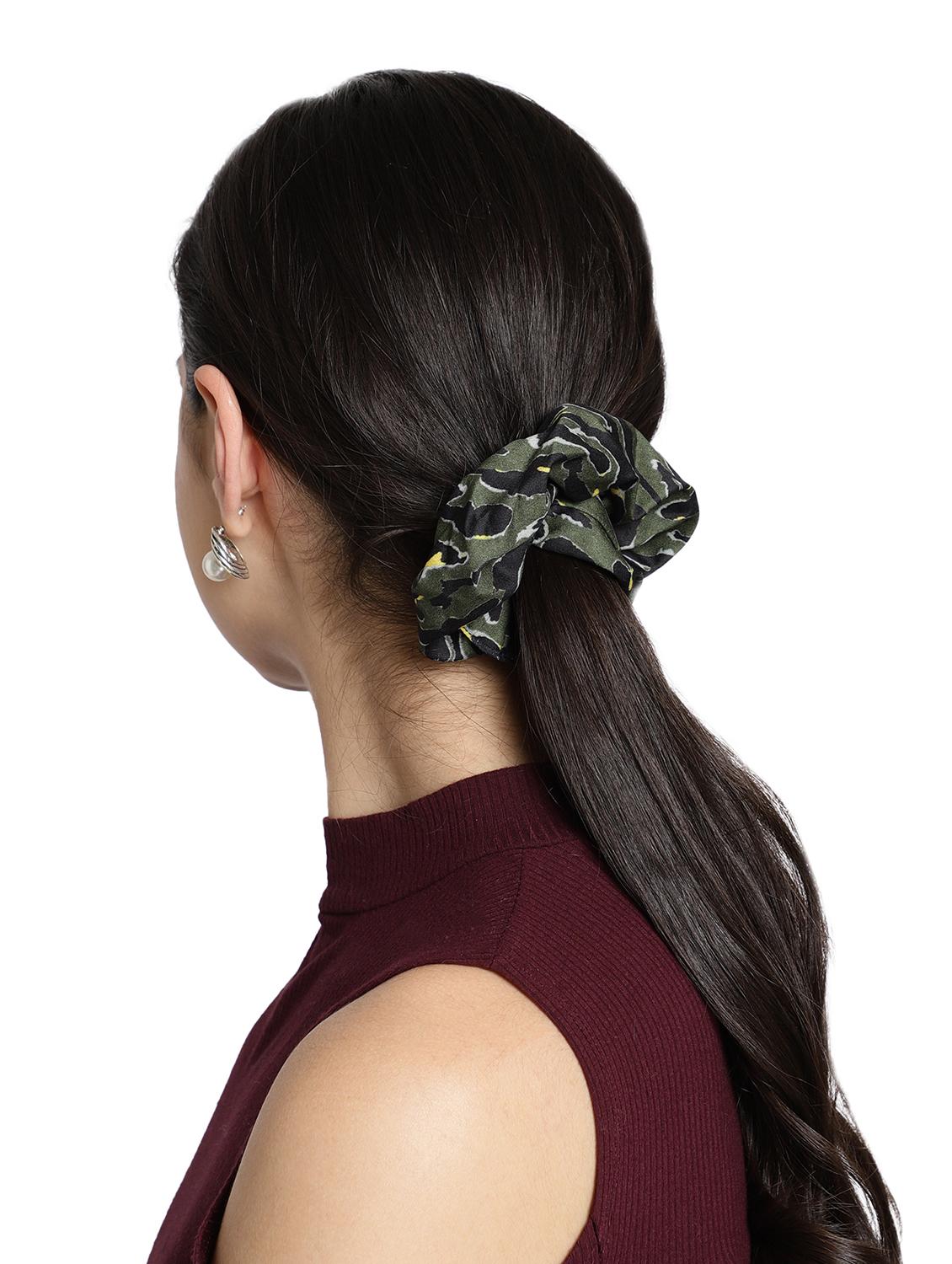 printed viscose green headband and scrunchy combo pack - 17987256 - Zoom Image - 6