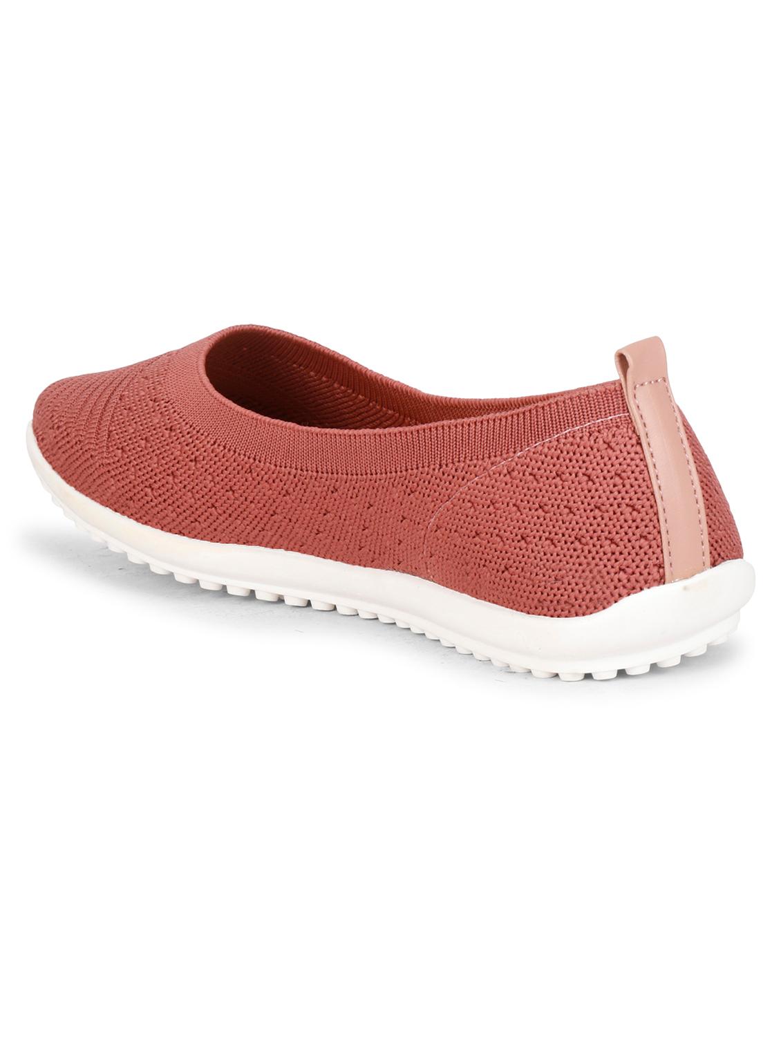 pink slip on ballerina - 18196416 - Zoom Image - 2