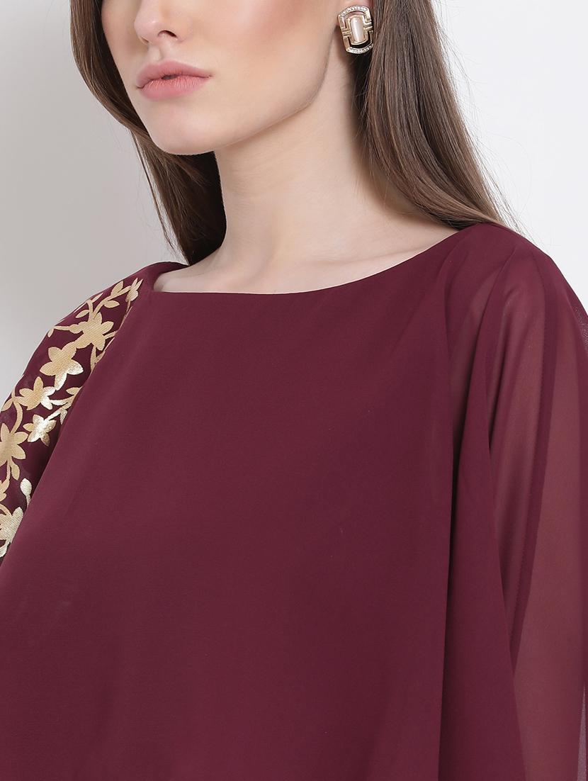 women maroon foil print boat neck layered top - 18204930 - Zoom Image - 5