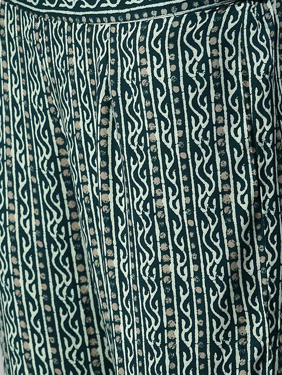 green cotton blend kurta palazzo set - 18294889 - Standard Image - 4