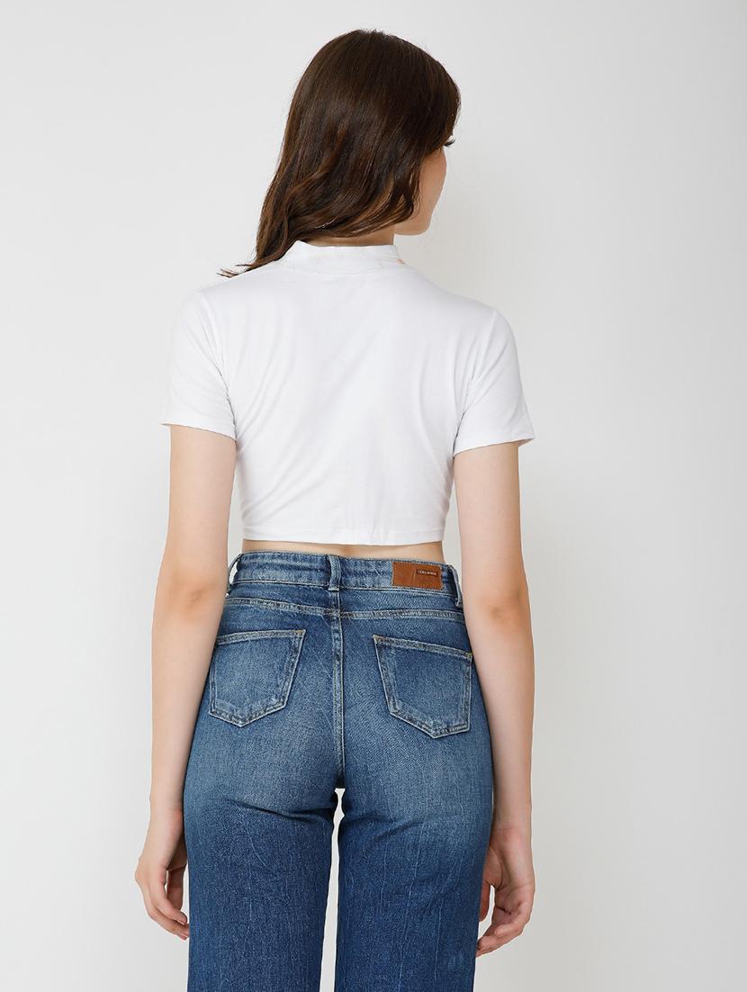 cut out detail crop top - 18347579 - Standard Image - 2