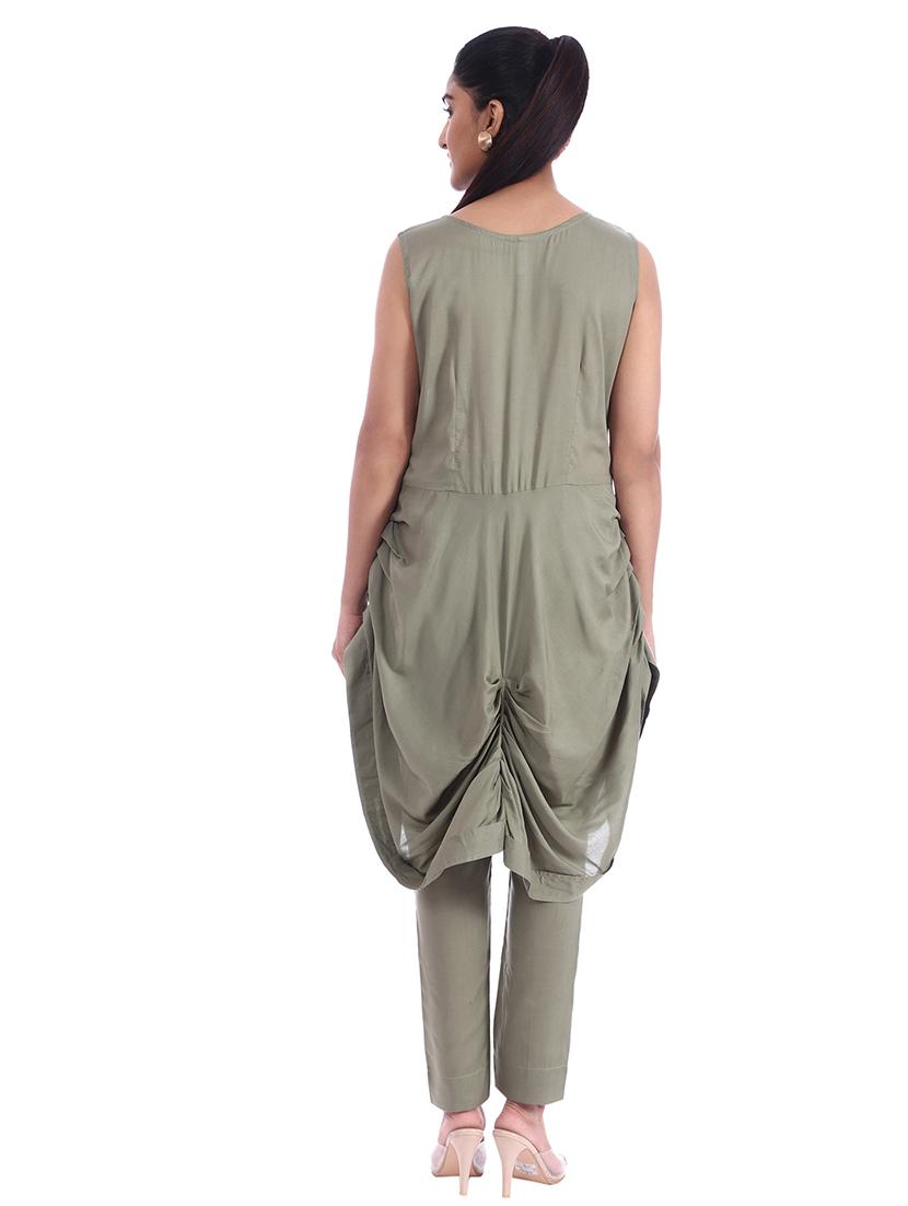 green solid kurta with straight pant set - 18397579 - Standard Image - 4