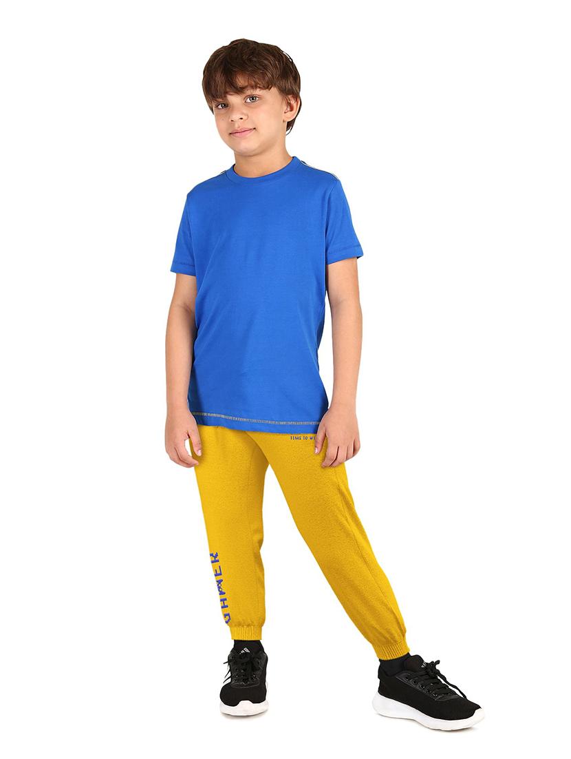 boys pack of 2 mid rise track pant - 18502677 - Standard Image - 4