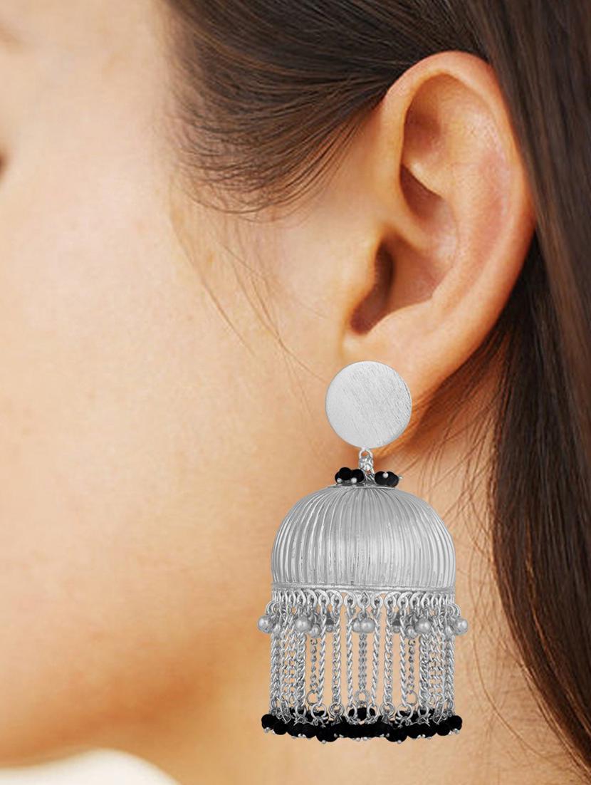 silver plated earring - 18567147 - Zoom Image - 3