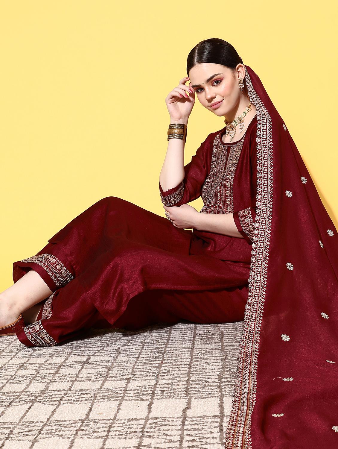 embroidered kurta set with dupatta - 18875442 - Zoom Image - 3
