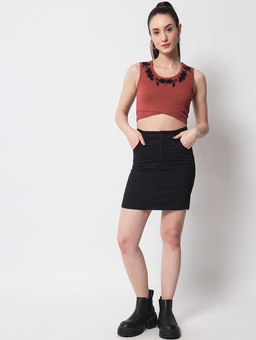 women's crop round neck top - 19101587 - Standard Image - 4