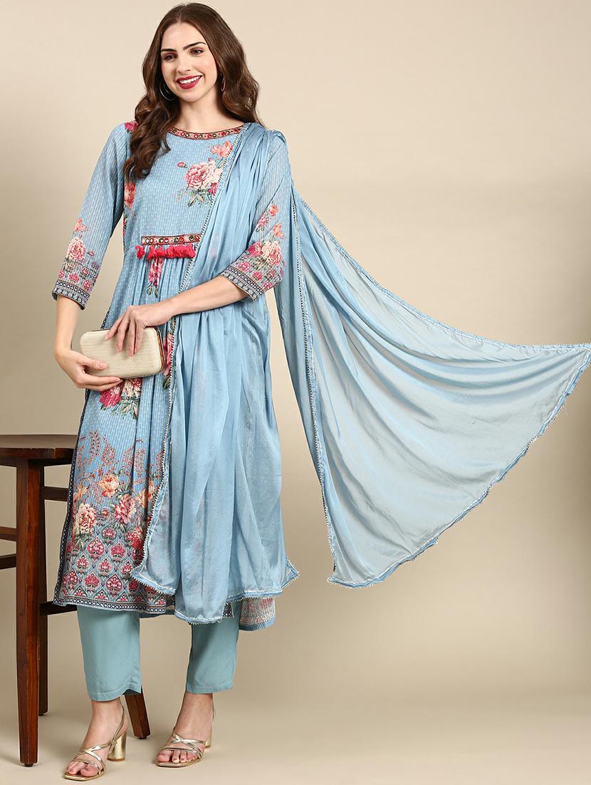 women round neck kurta pant set with dupatta - 19664976 - Zoom Image - 4