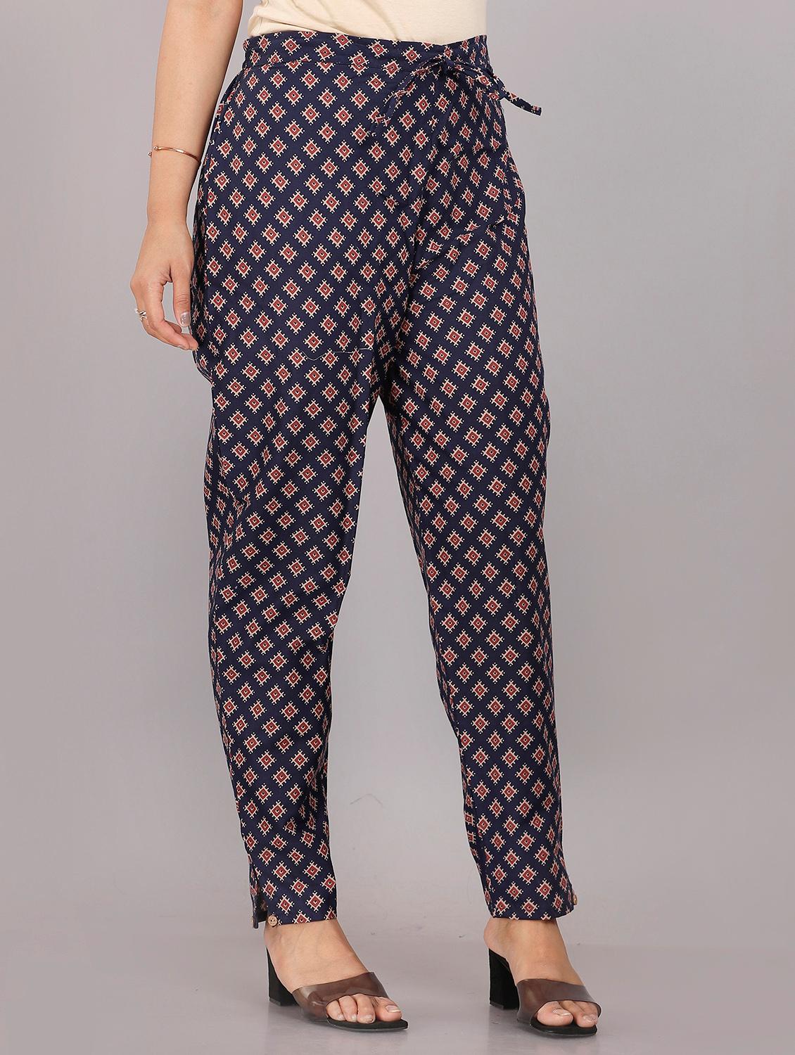 women printed kurta pant set with dupatta - 19734477 - Zoom Image - 4
