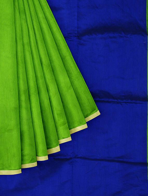 women's color block green colored saree with blouse - 19925830 - Zoom Image - 3