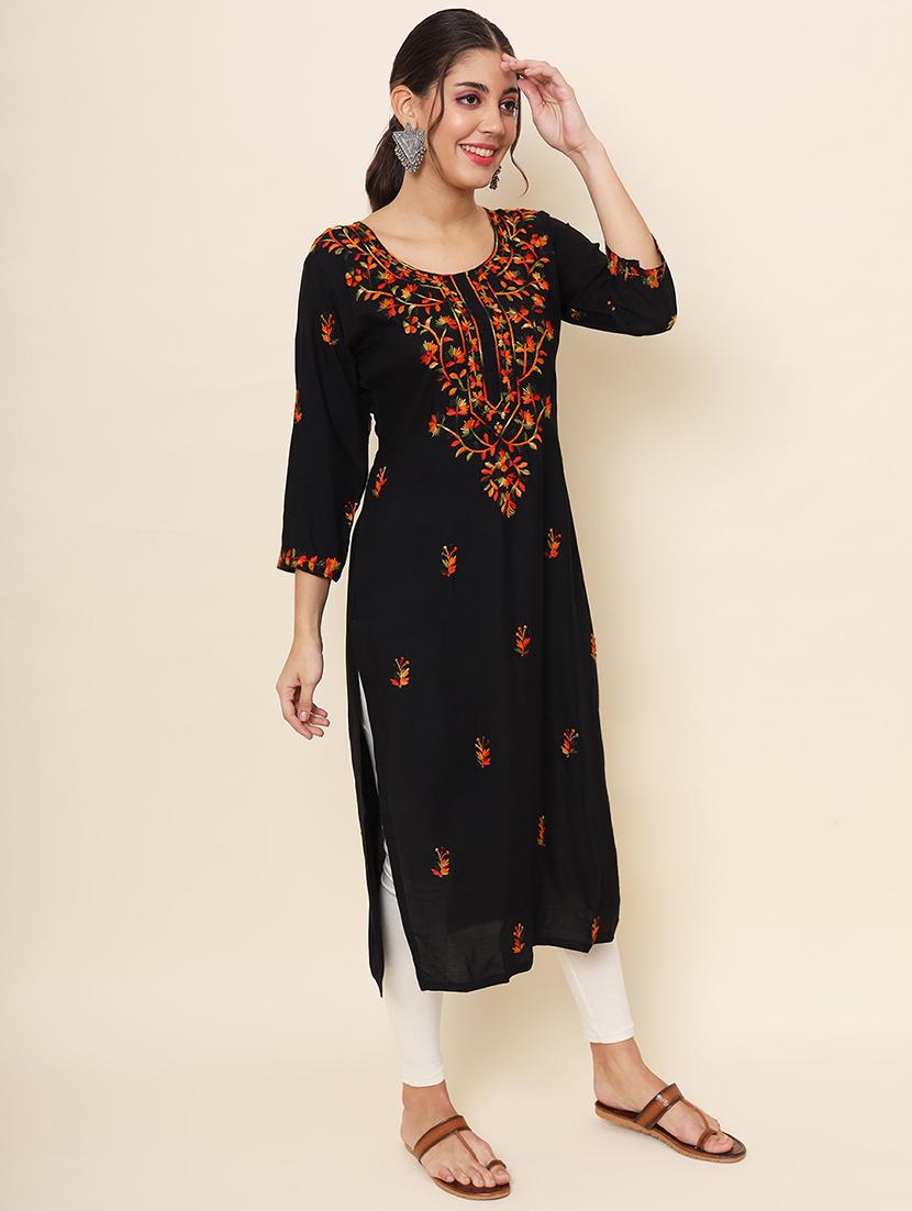 women embroidered straight kurta - 20470416 - Zoom Image - 3