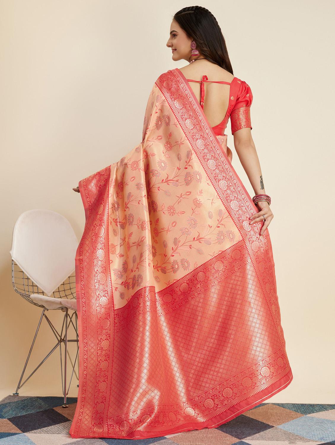 women self design banarasi saree with blouse - 21180267 - Zoom Image - 2