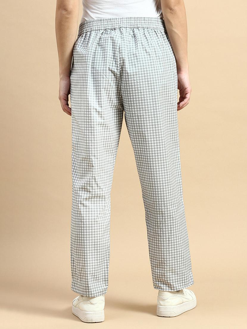 women mid-rise checks chinos trouser - 21364387 - Zoom Image - 2