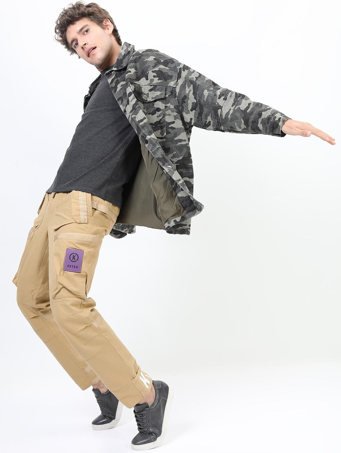 men mid rise solid cargos - 21375685 - Standard Image - 4