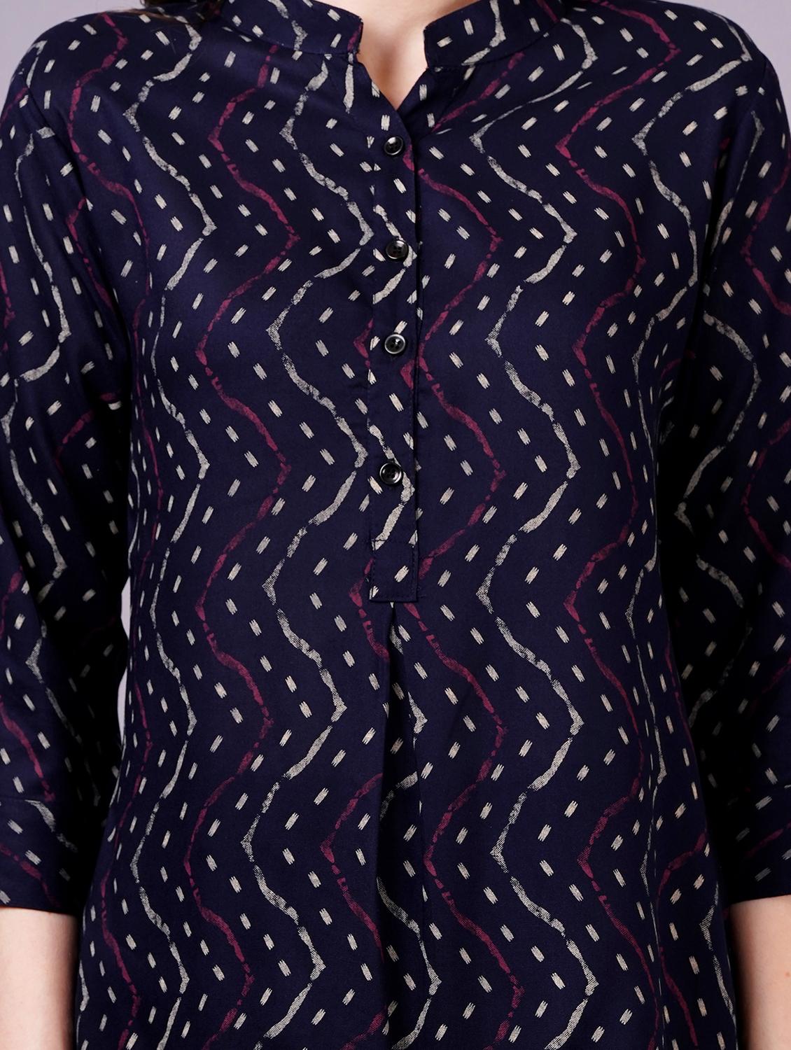 women printed three quarter sleeves straight kurti - 21400595 - Zoom Image - 4