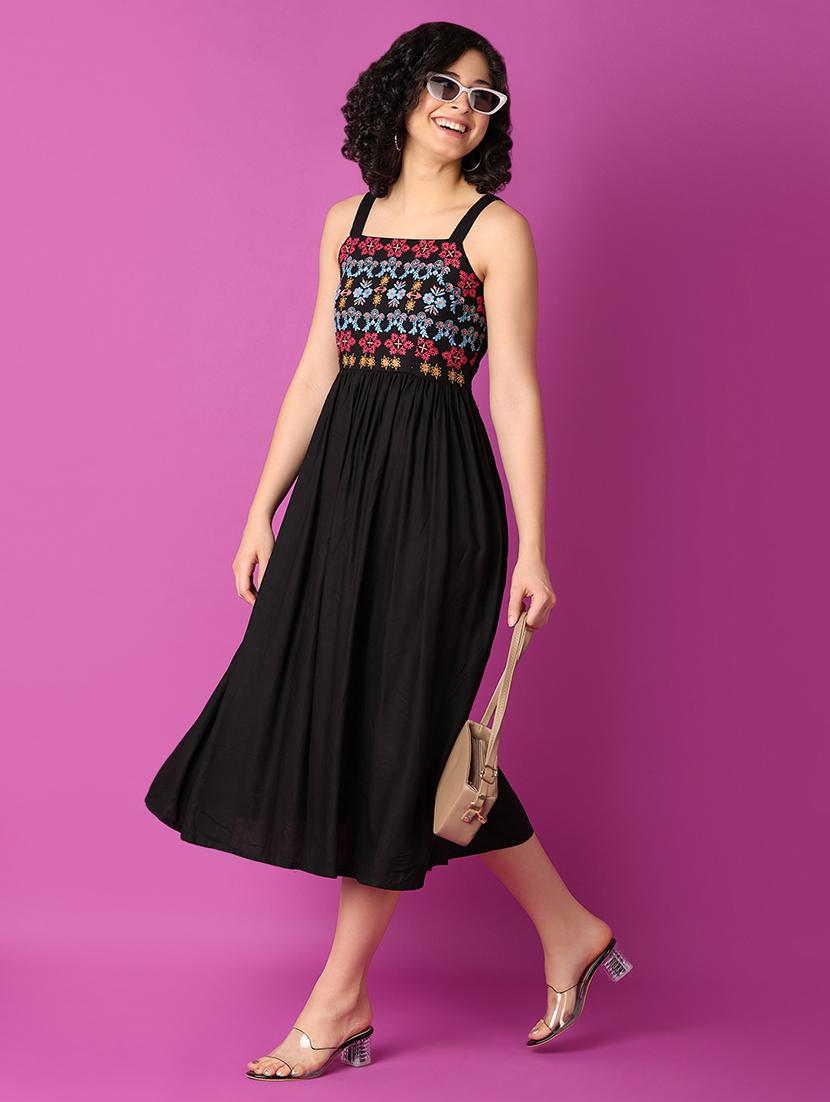 women black embroiderd flared ethnic dress - 21464739 - Zoom Image - 2