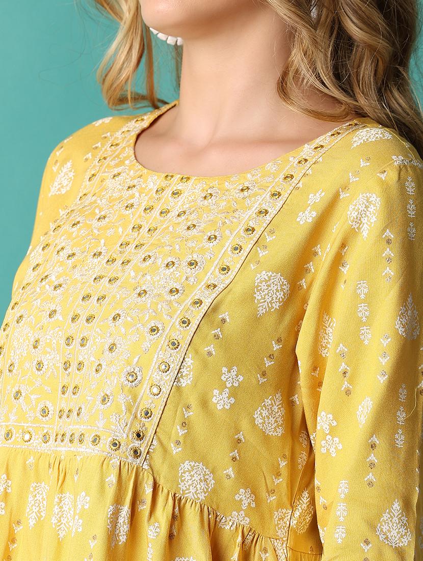 women three quarter sleeve flared kurti - 21500951 - Zoom Image - 5