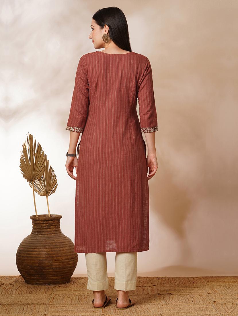 women brown notch neck straight kurta - 21521908 - Zoom Image - 3