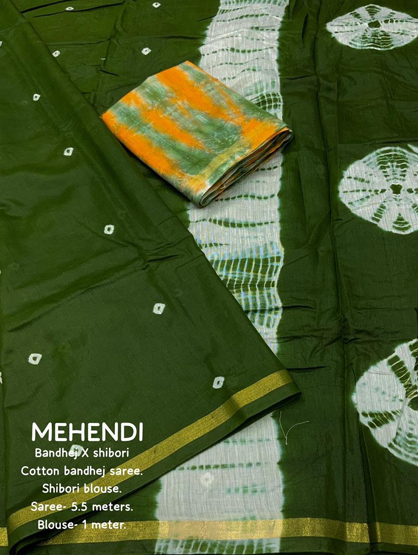 women tie & dye printed saree - 21538843 - Zoom Image - 4