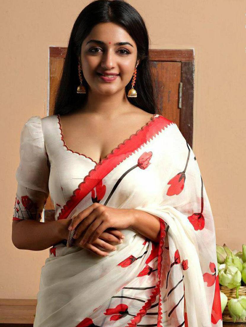 women floral printed saree - 21538862 - Zoom Image - 2