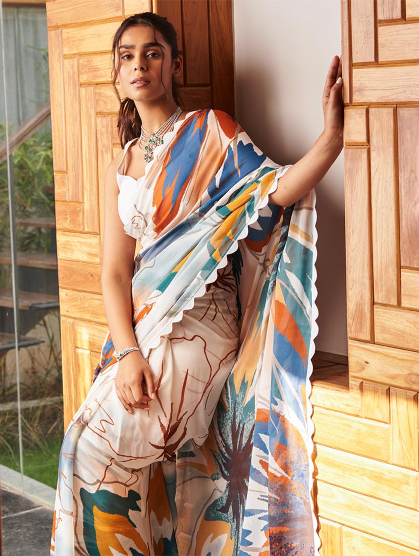 women printed saree with blouse - 21559151 - Standard Image - 2