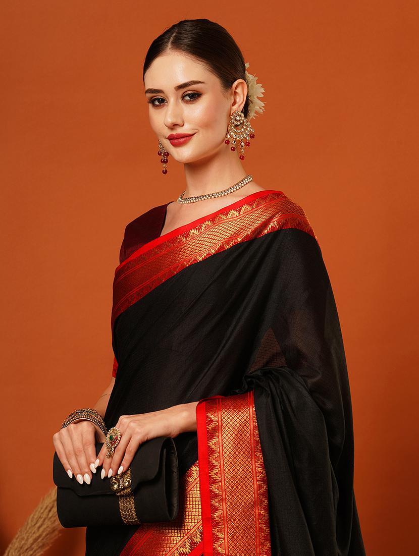 women solid bordered saree - 21649522 - Standard Image - 3